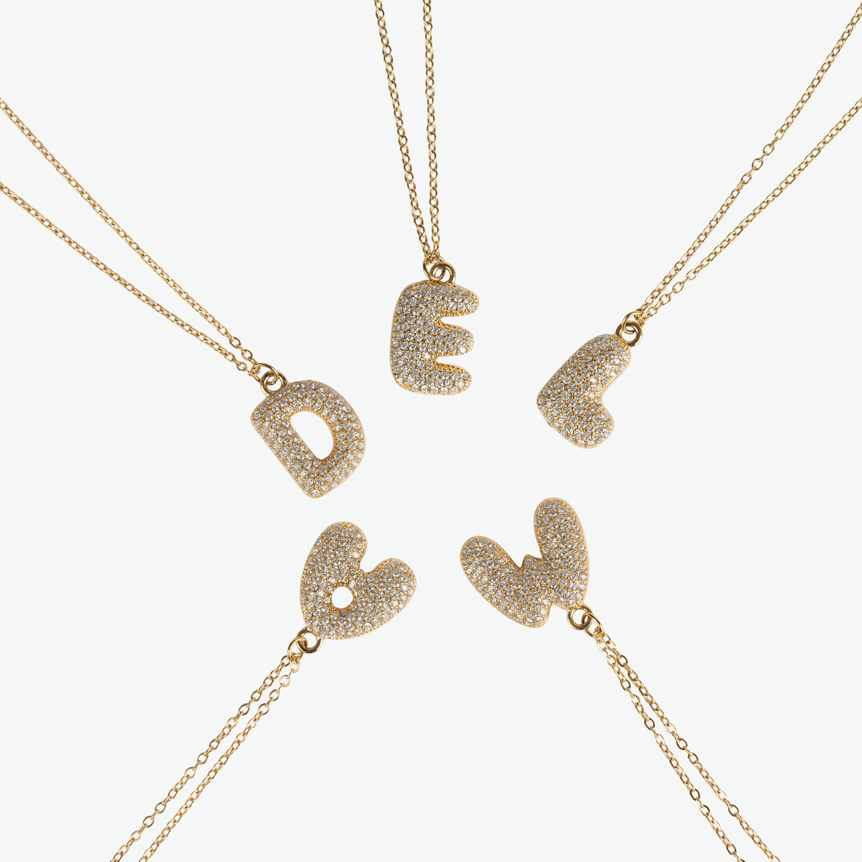 Collar Inicial Hailey Waterproof en Oro 18k