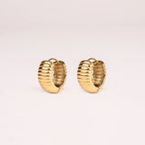 Argollas Groove Waterproof en Oro 18k – 19 mm