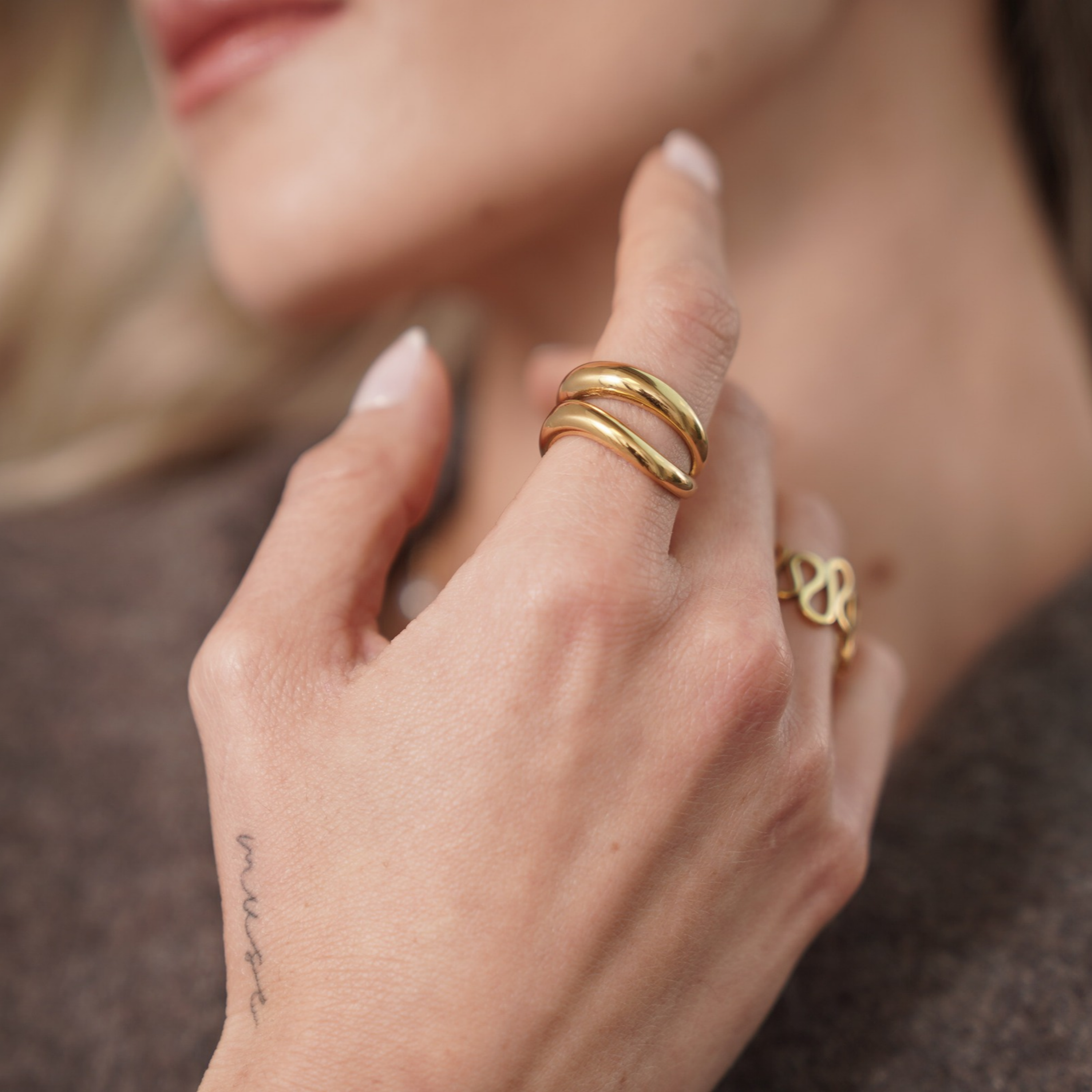 Anillo Arielle Waterproof en Oro 18k