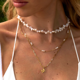 Colgante/Charm Inicial Classic Waterproof en Oro de 18k