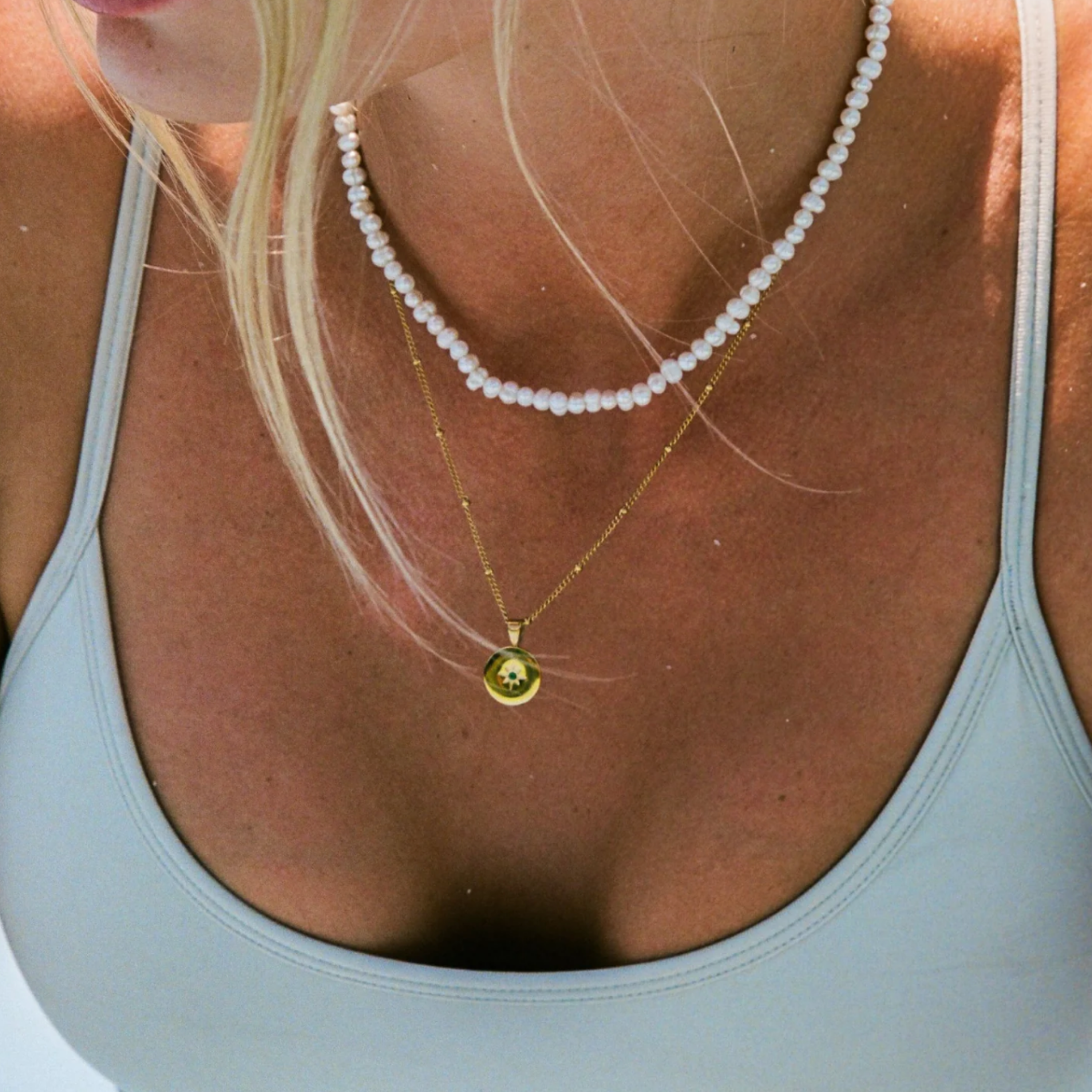 Collar Petit Amélie Waterproof en Oro de 18k
