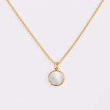 DIJE CLEO NÁCAR + COLLAR BAÑO DE ORO