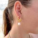 Argollas 18 mm Perla Natural Waterproof en Baño de Oro 18k