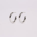 ARGOLLAS CLEO BAÑO DE ORO BLANCO 20 MM - Divain
